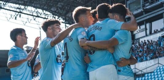 Jugadores del Celta Fortuna celebrando un gol en Balaídos